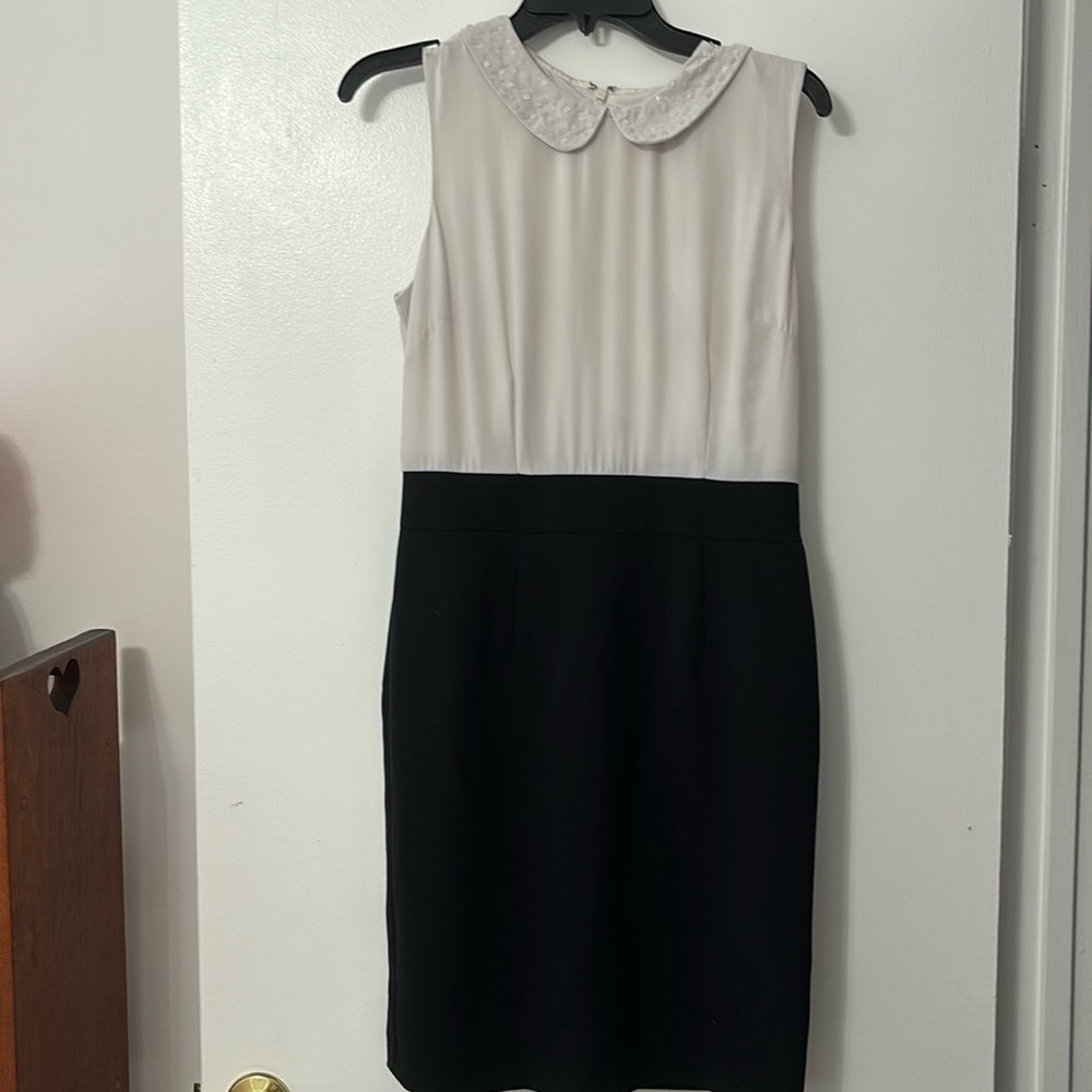 Banana Republic Outlet embellished collar dress